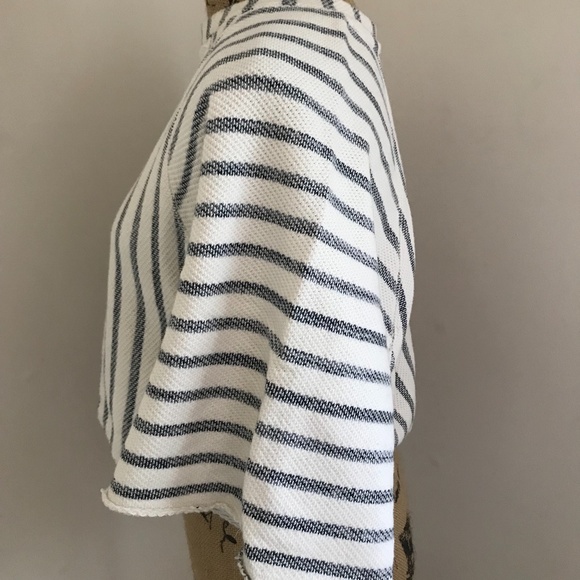 Dolan Left Coast Collection Anthropologie Cropped Sweatshirt Size XS - Picture 2 of 6